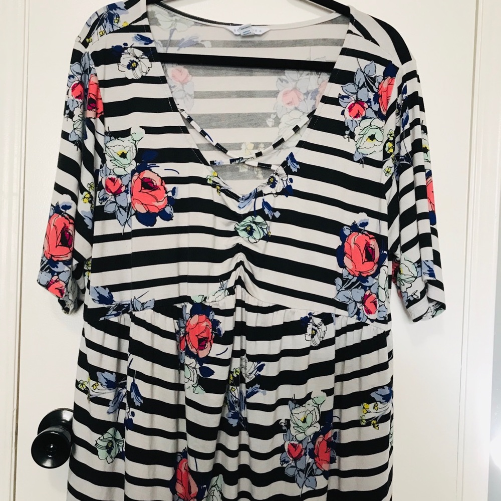 Boutique multicolor women’s long tee